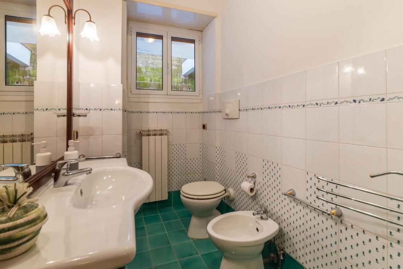 San Pietro Cozy Apartment With Terrace! Roma Ngoại thất bức ảnh